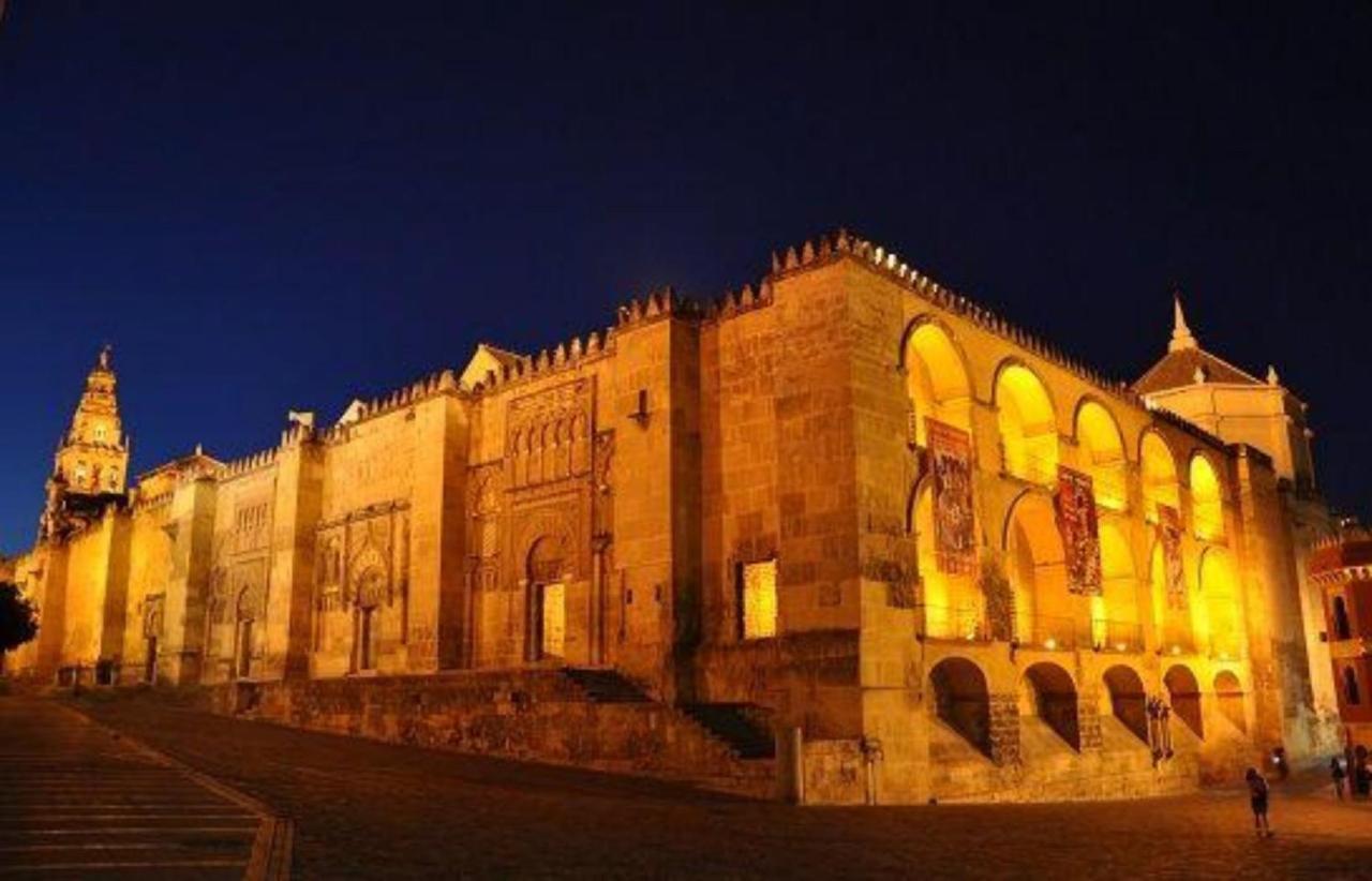 Apartamento La Muralla De San Lorenzo Cordoba Exterior photo